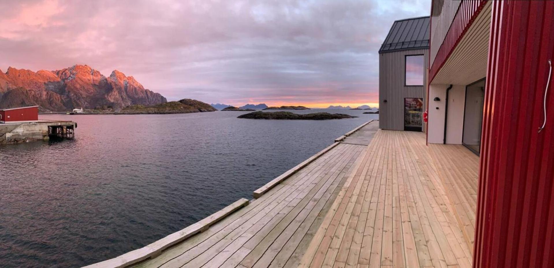 Stor Moderne Leilighet I Henningsvaer, 70 Kvm Exterior foto
